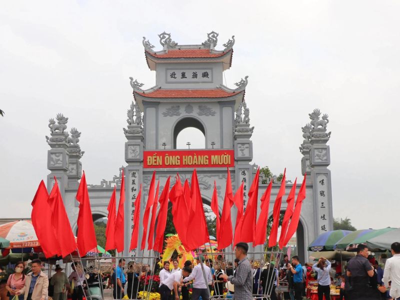 Đền Ông Hoàng Mười: Di sản tâm linh giữa non nước Nghệ An 6