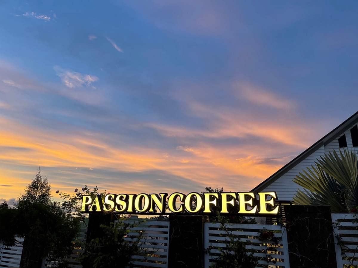 Đến Passion Garden Coffee thưởng thức menu ngọt ngào, lên ảnh outfit siêu xịn sò 14