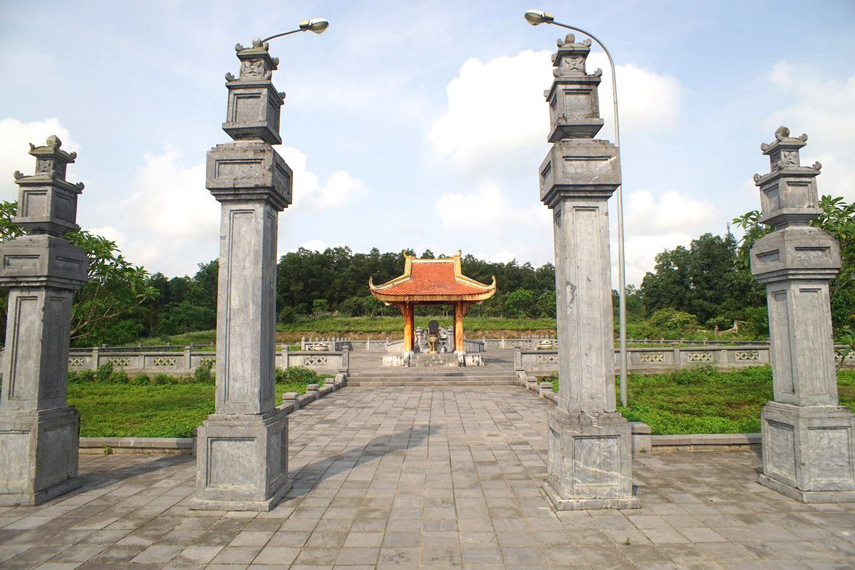 Đến Quảng Bình thăm Lăng mộ Lễ Thành Hầu Nguyễn Hữu Cảnh 2