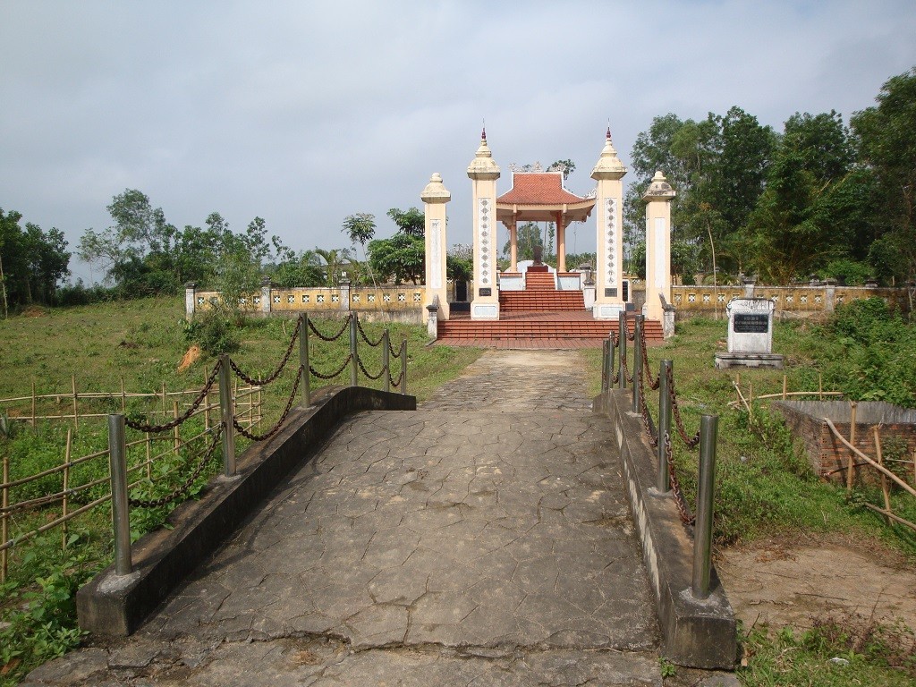 Đến Quảng Bình thăm Lăng mộ Lễ Thành Hầu Nguyễn Hữu Cảnh 5