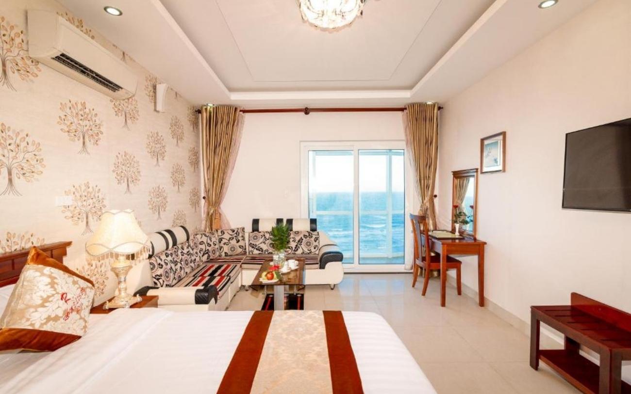 Đến Romeliess Hotel để ngắm trọn vẻ đẹp của biển cả 11