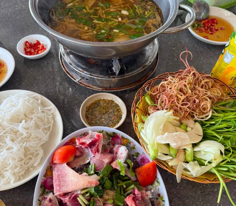 Kinh nghiệm hành hương Đền Thánh Đức Mẹ Núi Cúi Đồng Nai chi tiết 18