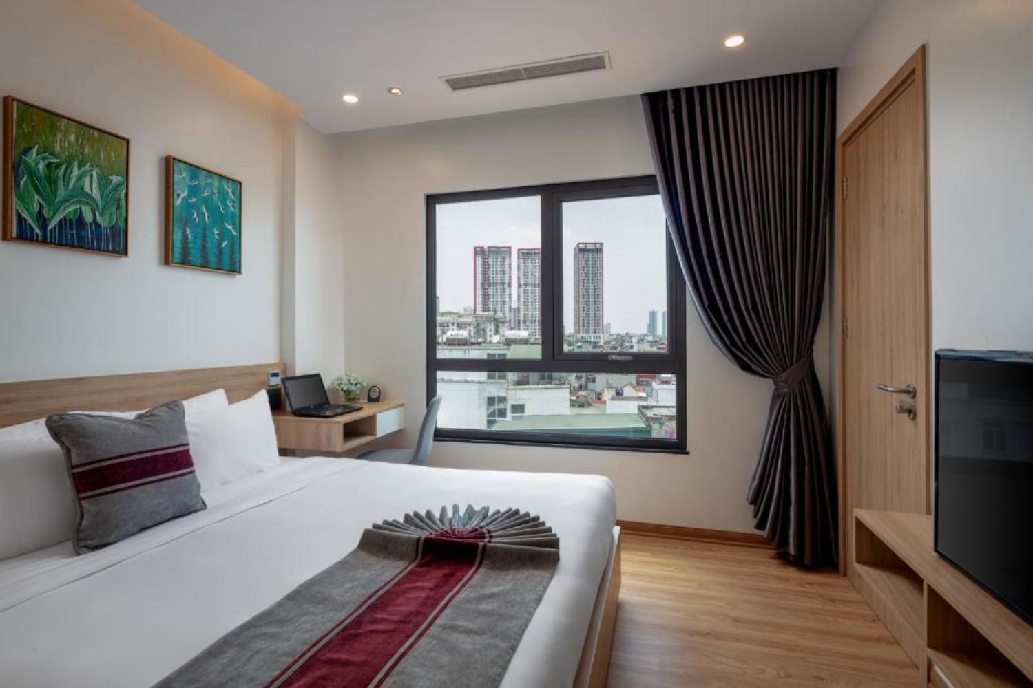 Đến The Galaxy Home Hotel and Apartment và nhìn ngắm Hà Nội qua ô cửa sổ 7