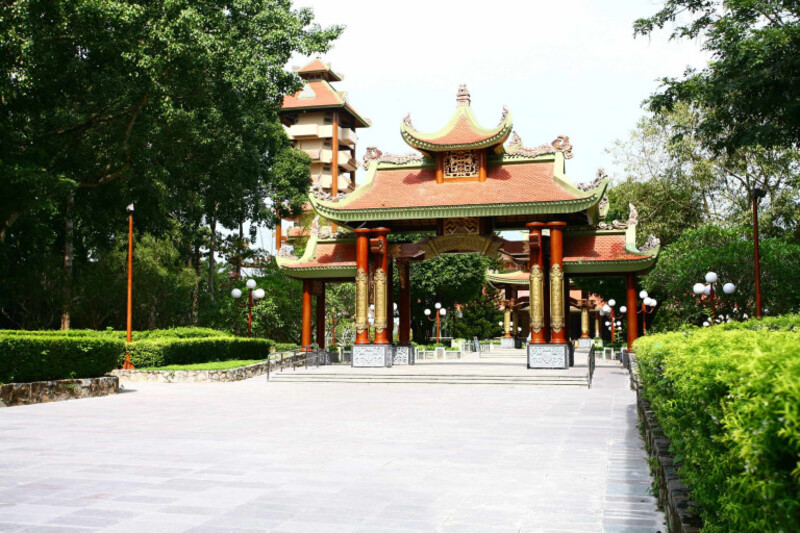 Về Đền tưởng niệm Bến Dược Củ Chi, lắng nghe tiếng nói lịch sử trên đất thép 4