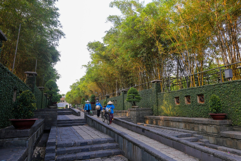 Đền Tưởng niệm các Vua Hùng Quận 9 linh thiêng giữa lòng Sài Gòn 4