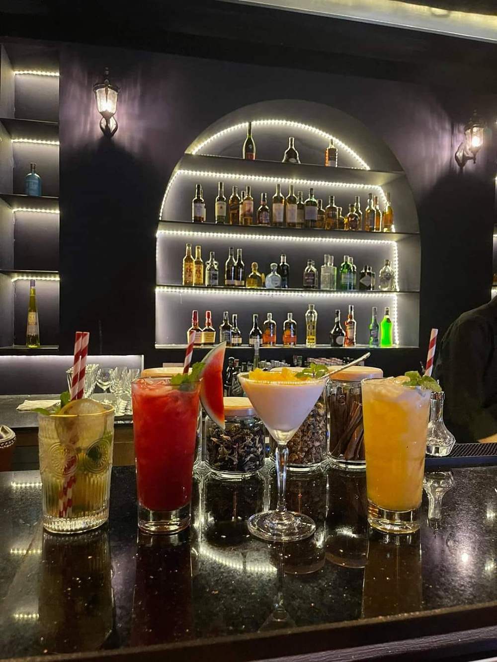 Đến với Kwai's Bistro Con Dao để chill trong không gian ấm cúng và lung linh 3