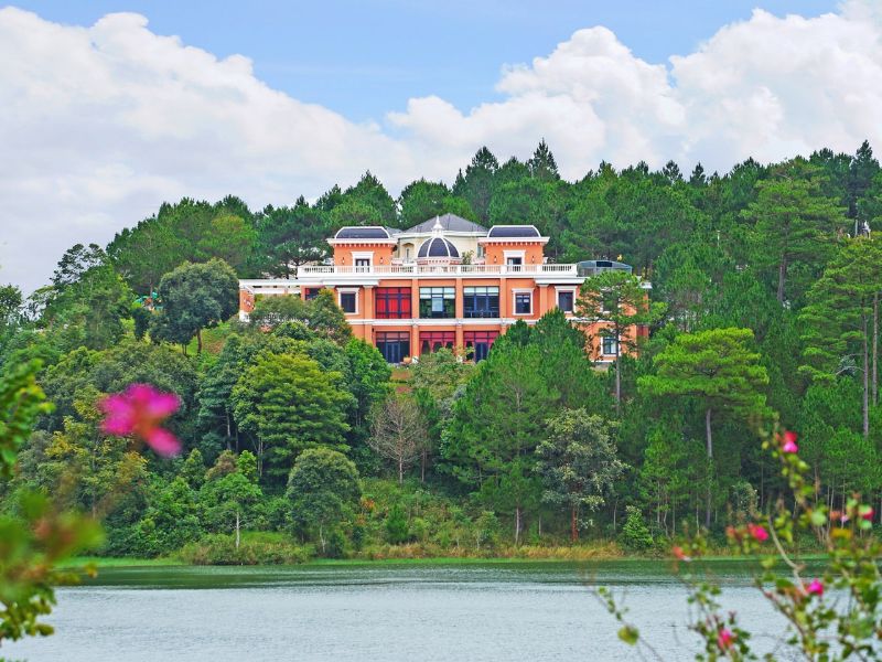 Densee Lake Resort & Spa Đà Lạt: Thiên đường nghỉ dưỡng ven hồ Tuyền Lâm 2