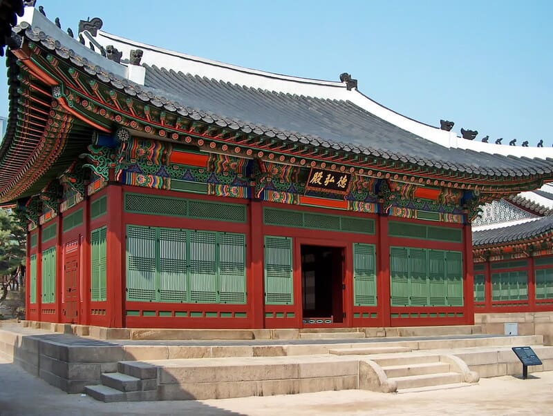 Tìm về Cung điện Deoksugung hoàng kim của văn hóa Hàn Quốc 13