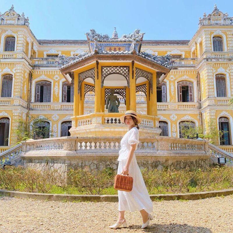 Đi Huế mặc gì cho giống nàng thơ giữa đất cố đô? 4