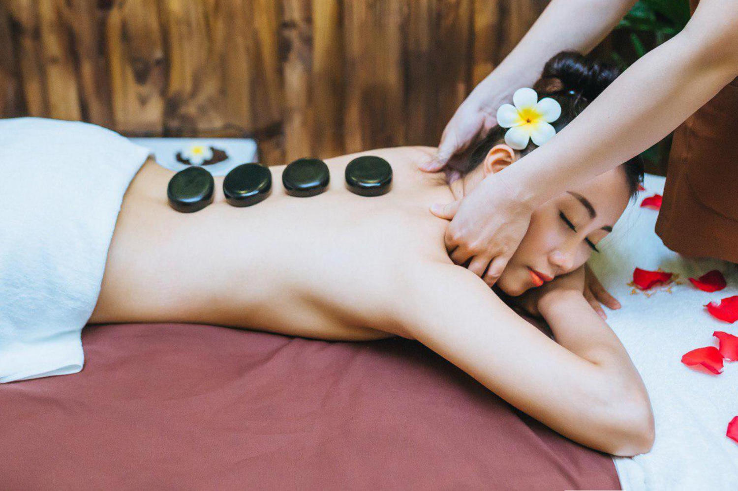 Địa điểm Massage Nha Trang lành mạnh cho khách du lịch trải nghiệm thư giãn tuyệt vời 2