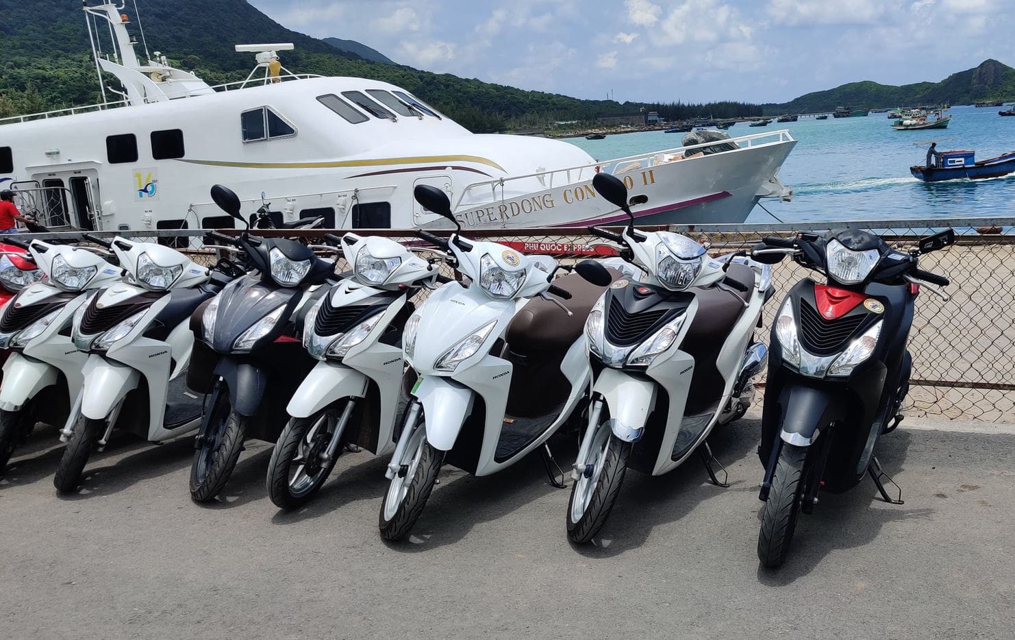 Địa điểm thuê xe máy ở Côn Đảo mà hội mê phượt không thể bỏ lỡ 9