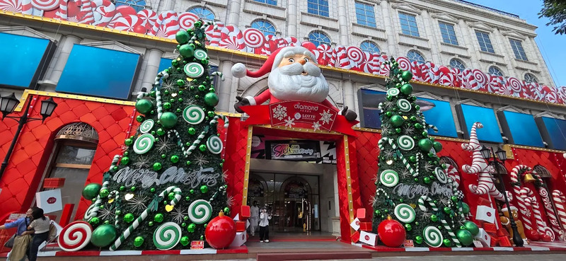 Check-in 8 thiên đường chụp ảnh Giáng sinh ấn tượng nhất Sài Gòn 4