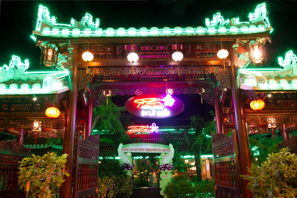 Điểm danh 10 quán ngon Đà Nẵng nức tiếng gần xa 2