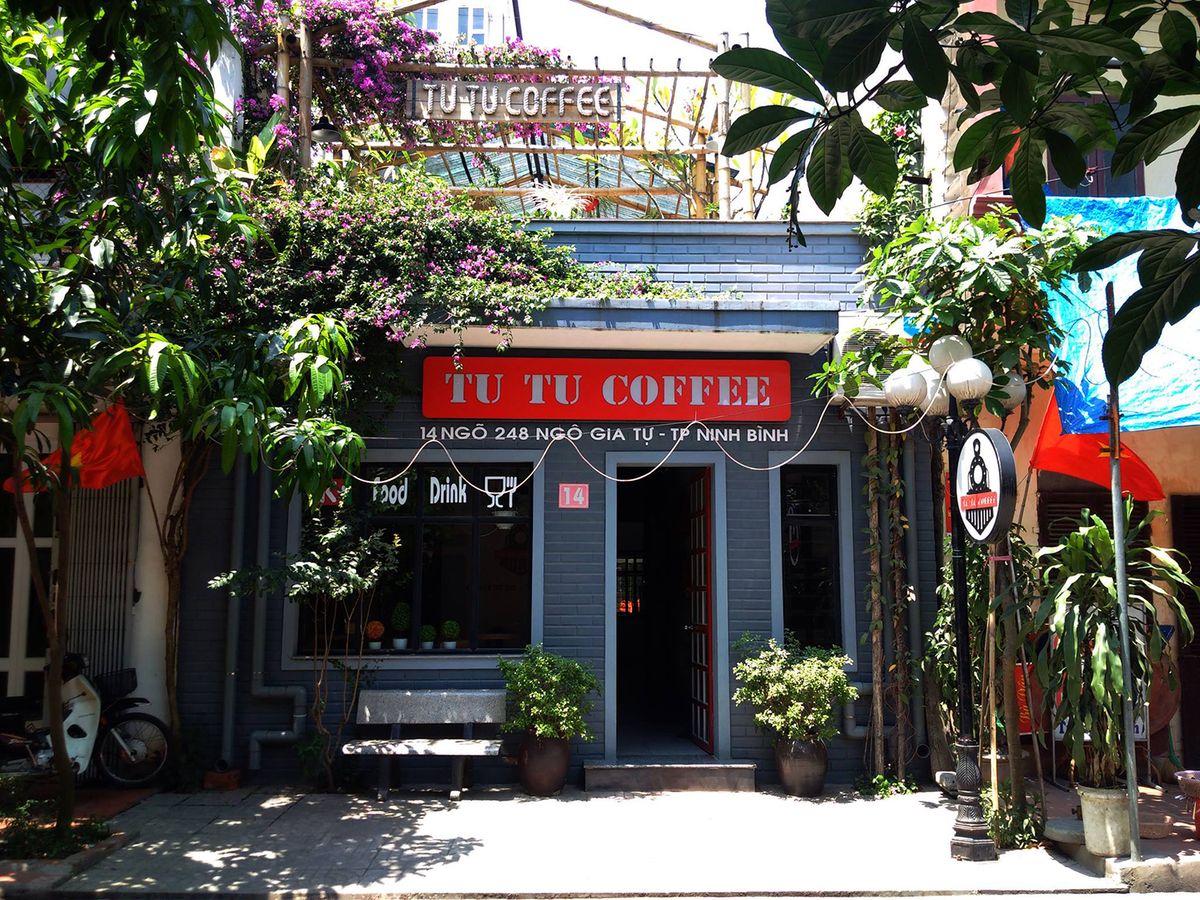 Điểm danh top 6 quán cafe Ninh Bình có view đẹp quên lối về 12