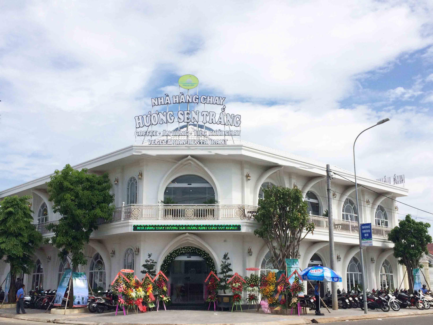 Điểm danh top quán ăn ngon hút khách nhất ở Phan Thiết 6