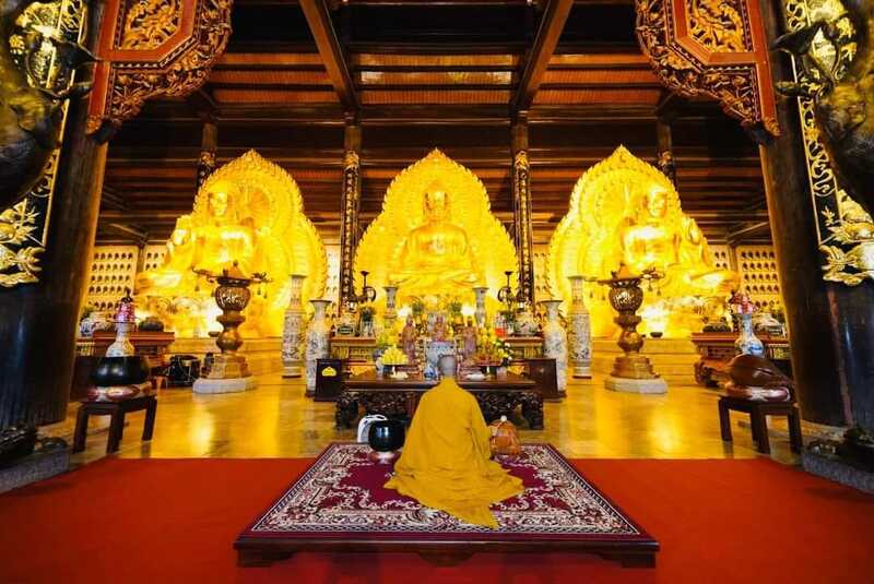 Chiêm ngưỡng Điện Tam Thế Chùa Bái Đính uy nghi giữa đất trời Tràng An 6