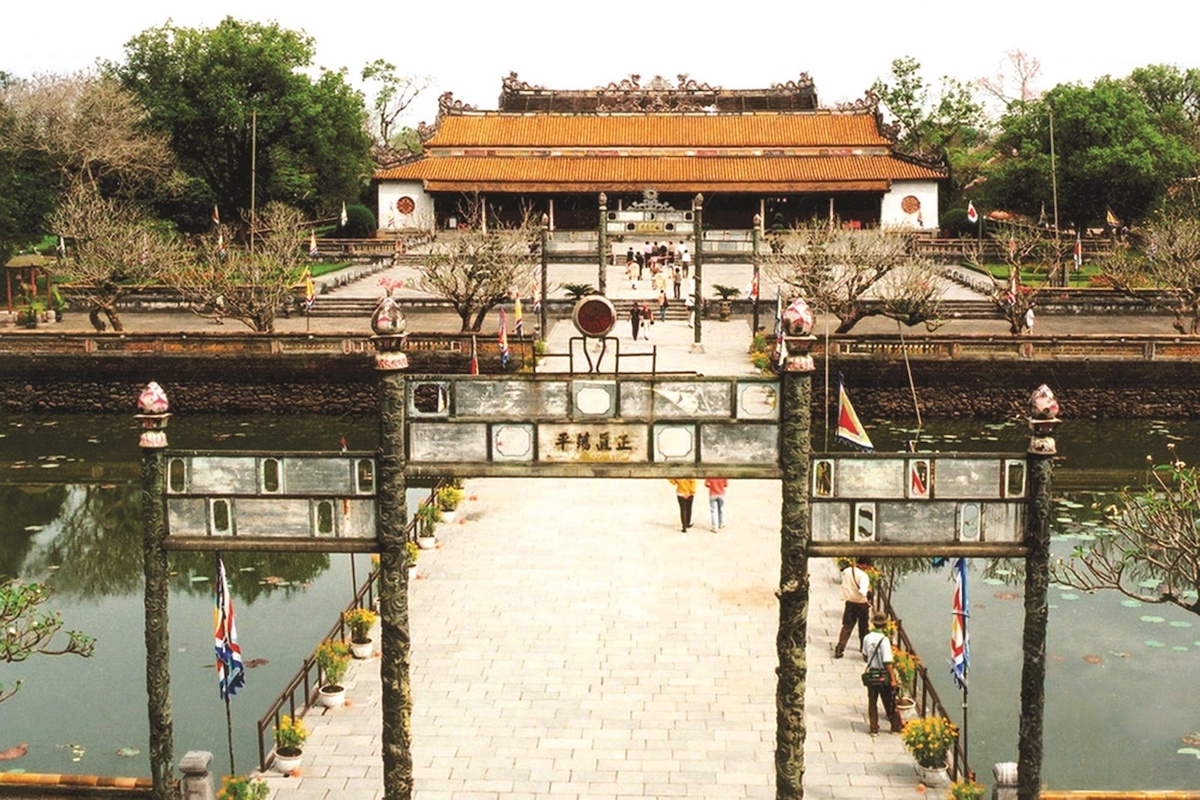 Điện Thái Hòa – Hoàng Thành Huế nơi chứng kiến 13 đời vua triều Nguyễn đăng quang 3