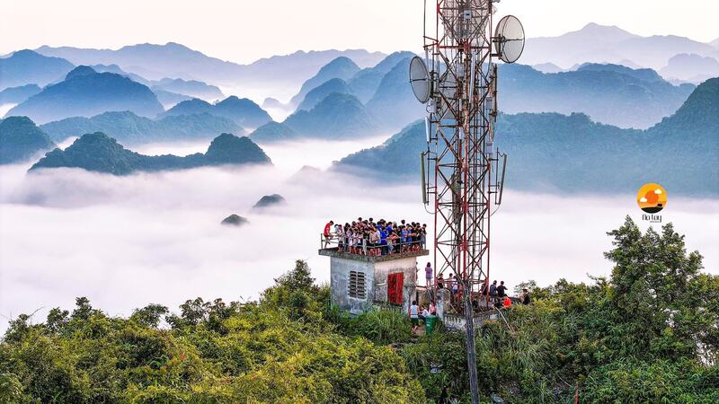 Trải nghiệm đỉnh Nà Lay nơi mây trời và thung lũng hòa vào nhau 6
