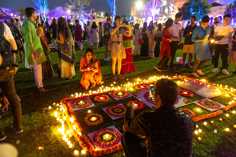 Lễ hội Diwali hiện thân cho chiến thắng của ánh sáng tại Ấn Độ 10