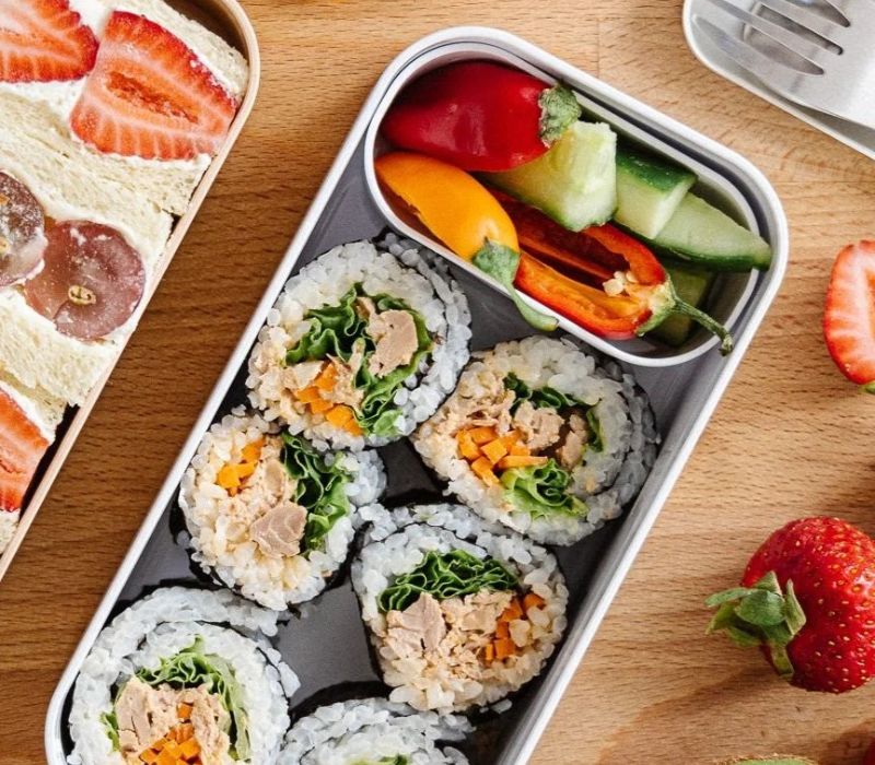 Top 10 đồ ăn mang đi du lịch tiện lợi, ngon miệng và dễ bảo quản 2