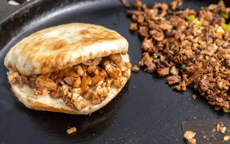 Top 15 món đồ ăn vặt Trung Quốc khiến du khách thích mê 3