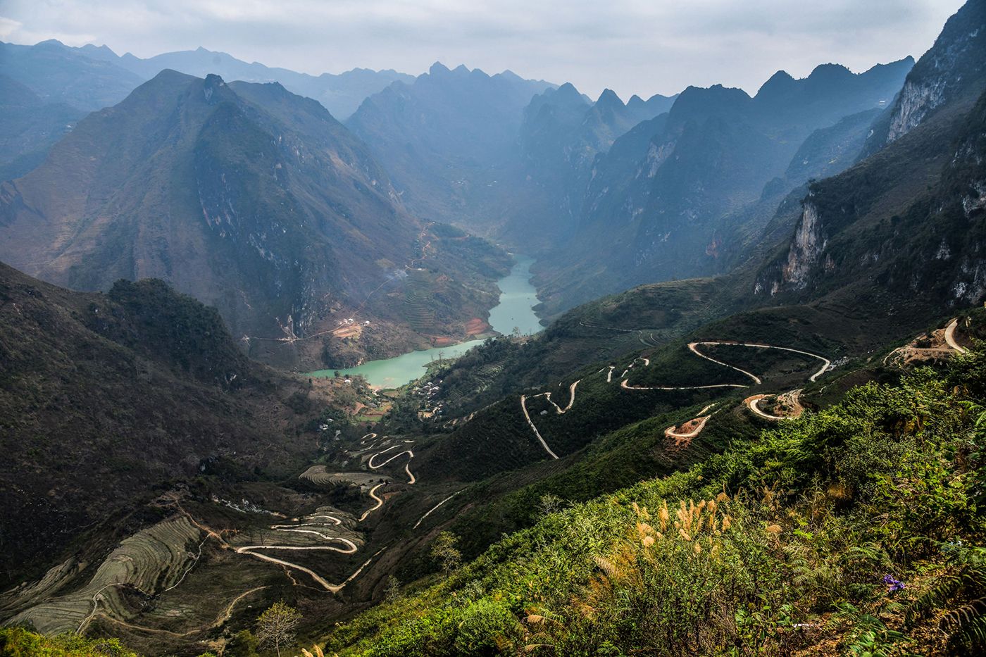 Dốc Tà Làng - Hà Giang: Xứng danh cung đường hiểm trở nhất vùng biên viễn 3