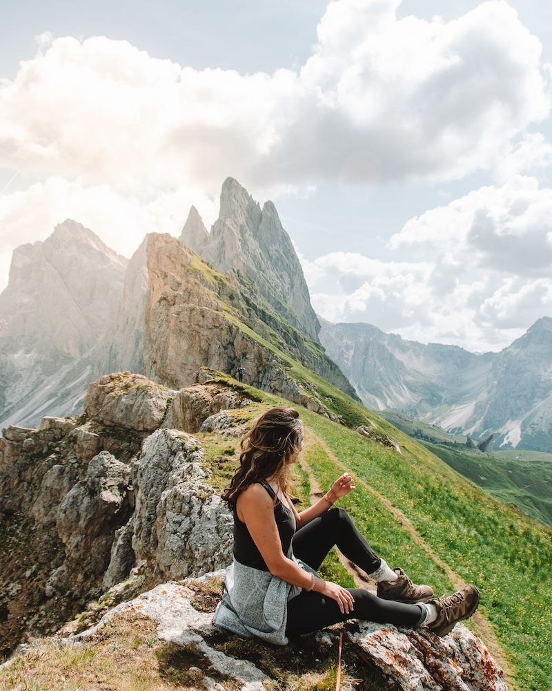 Rặng núi Dolomites, kiệt tác trên đá trong lòng tim Alps 12