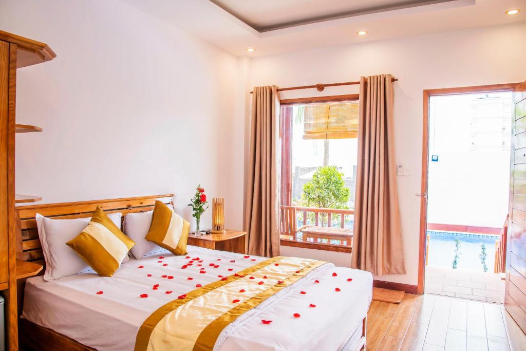 Đông Xuân Hồng Hotel Phú Quốc - Khách sạn 2 sao bình dân gần biển 7