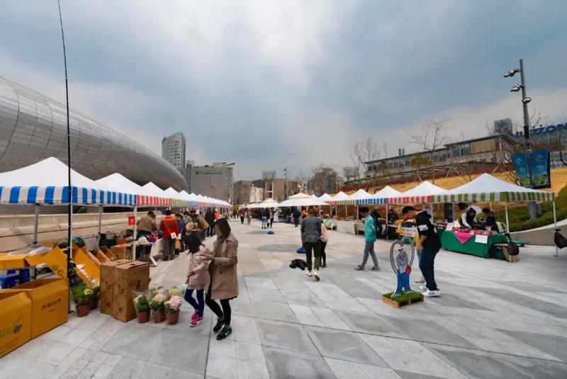 Check in Dongdaemun Design Plaza với kiến trúc đầy ấn tượng 8