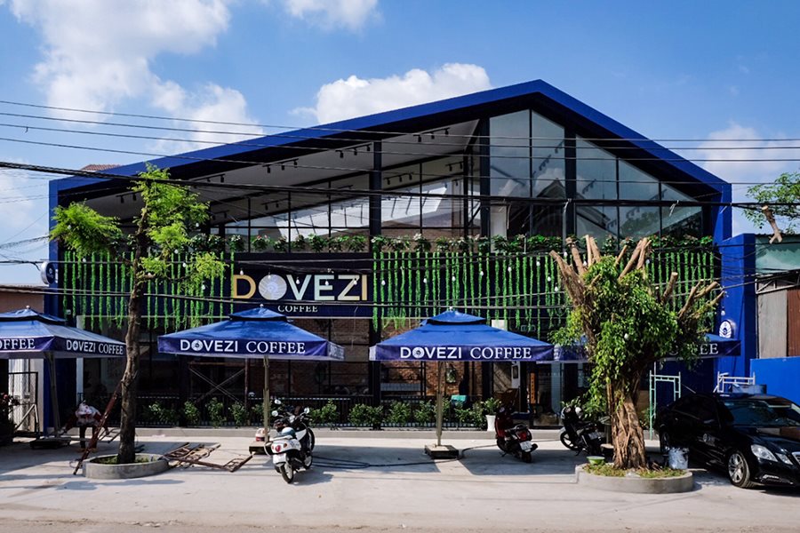 Dovezi Coffee, quán cà phê phong cách industrial độc đáo 2