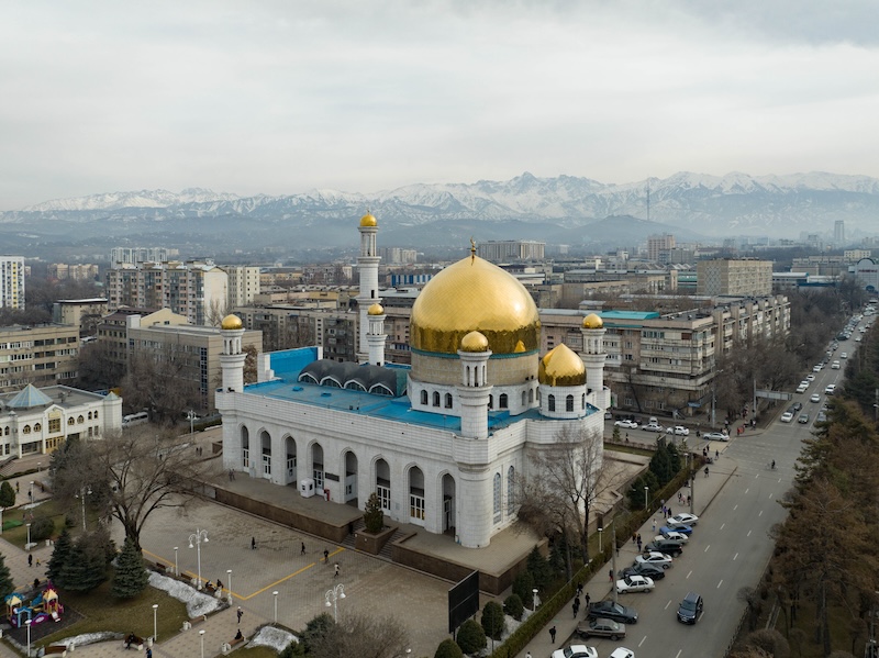 Du lịch Almaty, cố đô lịch sử nép mình dưới dãy Thiên Sơn 12