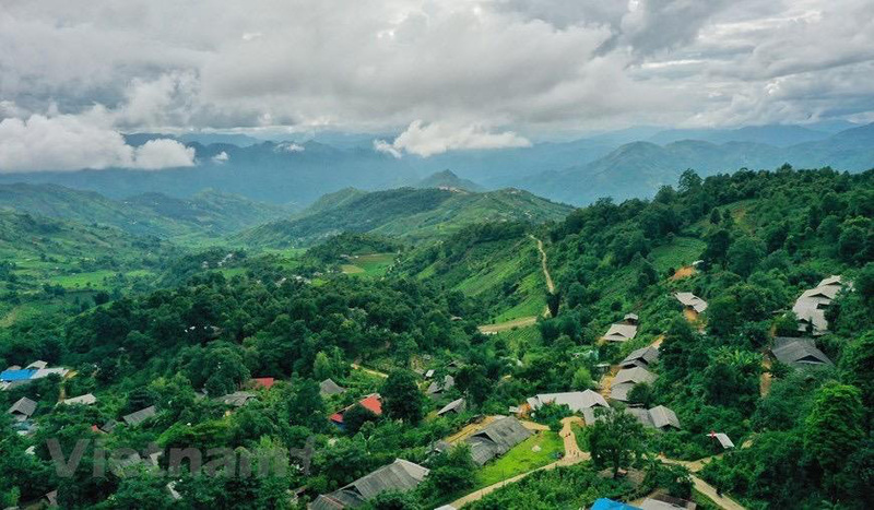 Du lịch bản Sin Suối Hồ bình yên giữa núi rừng Lai Châu 2