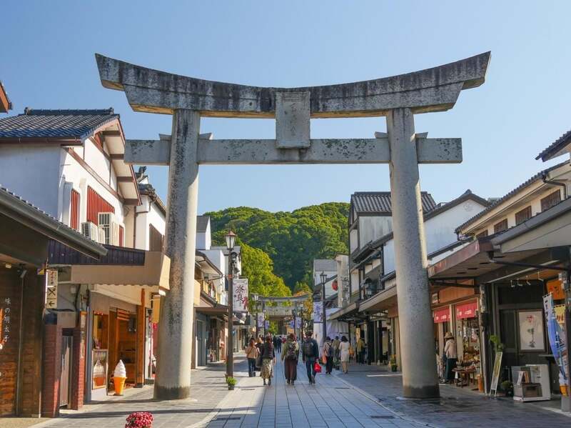 Du lịch Fukuoka tự túc với lịch trình ăn chơi, đi lại chi tiết 3