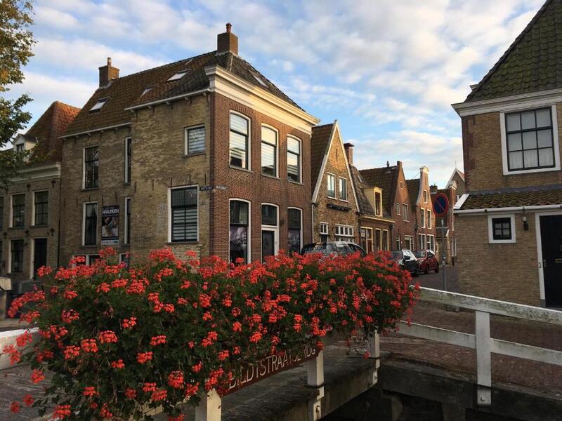Kinh nghiệm du lịch Hà Lan xứ sở của những chiếc cối xay gió 14
