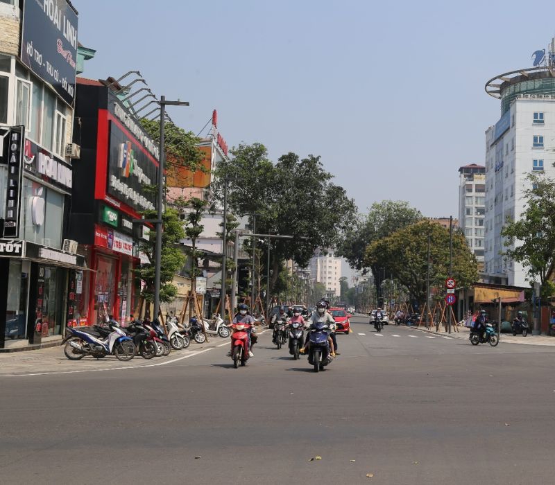 Du lịch Huế tháng 7: Cẩm nang kinh nghiệm từ A đến Z cho mùa hè rực rỡ 10