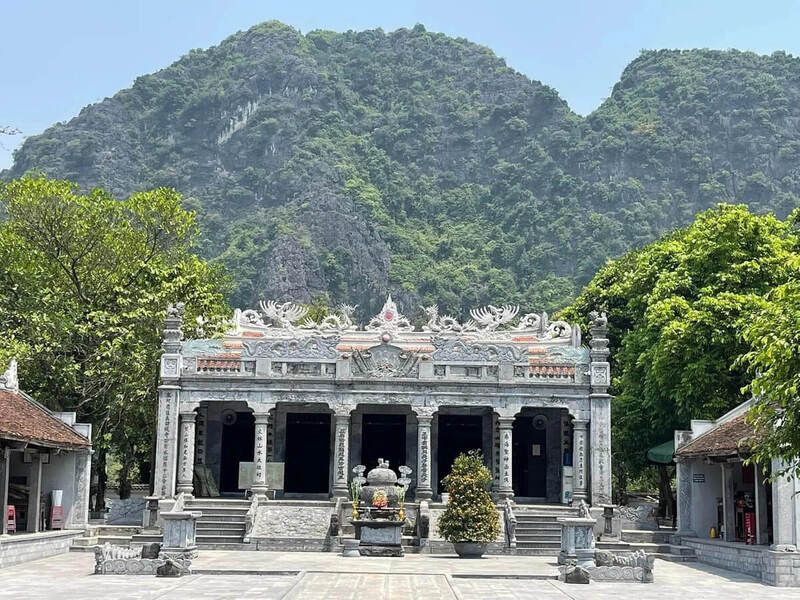 Khám phá du lịch Ninh Bình tháng 7, săn ảnh mùa sen nở Cố đô 9
