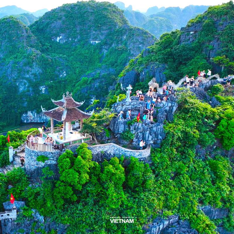 Khám phá du lịch Ninh Bình tháng 7, săn ảnh mùa sen nở Cố đô 3