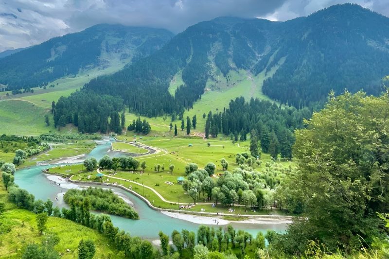 Du lịch Pahalgam thung lũng chăn cừu đẹp ngoạn mục tại vùng Kashmir 2