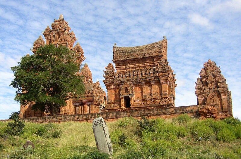 12 Phan Rang tourist attractions that take you to the sunny and windy region 2