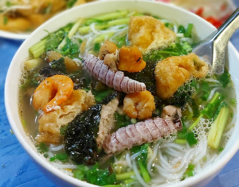 Cẩm nang du lịch Quảng Ninh: Vòng quanh mảnh đất vàng của du lịch Việt 19