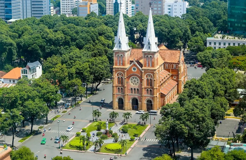 13 địa điểm du lịch Sài Gòn giải mã muôn mặt sức hút của thành phố 2