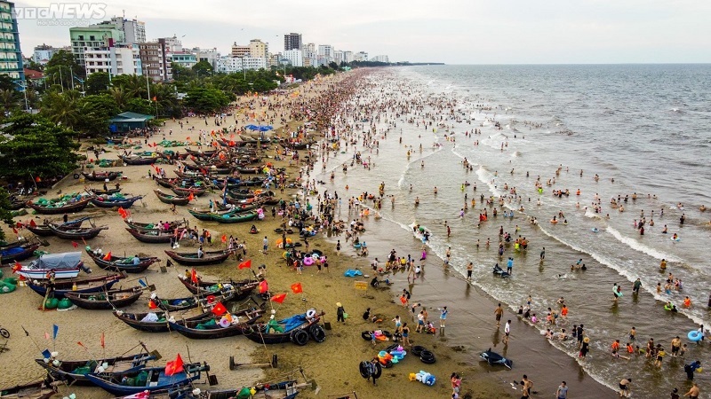 Du lịch Sầm Sơn, chốn nghỉ dưỡng tắm biển hàng đầu Thanh Hóa 6