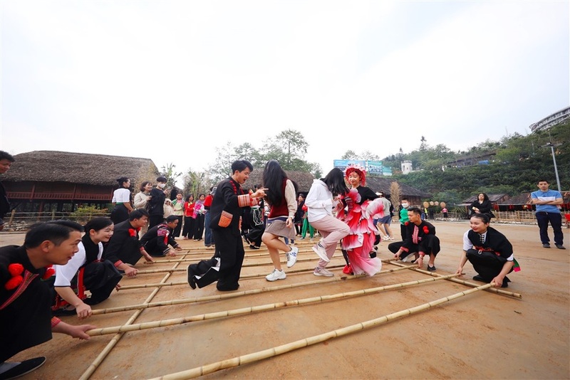 Cẩm nang du lịch Sapa 2025: Di chuyển, Ăn uống, Tham quan, Lưu trú 22