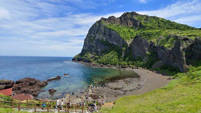 Ghé thăm Seongsan Ilchulbong, khám phá núi lửa tuyệt đẹp của Jeju 5
