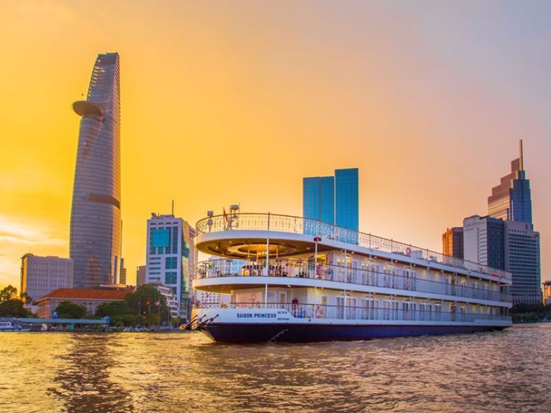 Du thuyền Sài Gòn, trải nghiệm du lịch đẳng cấp bậc nhất 2