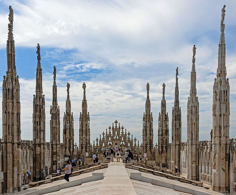 Duomo Di Milano - Đại thánh đường tráng lệ, lâu đời nhất nước Ý 19