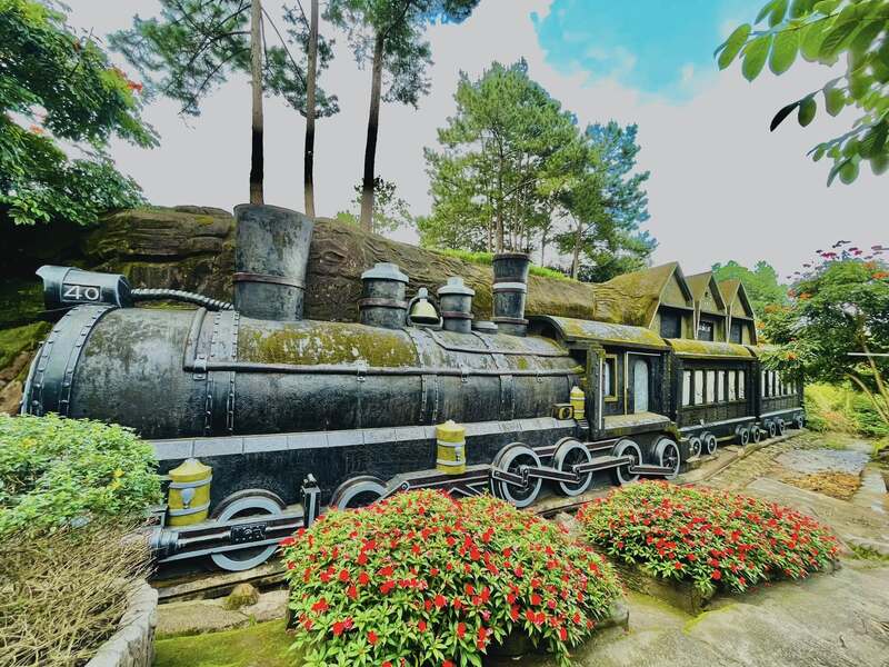 Đường Hầm Điêu Khắc: Tuyệt tác kiến trúc phố núi mộng mơ 6