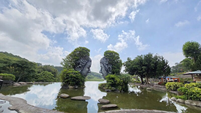 Đường Hầm Điêu Khắc: Tuyệt tác kiến trúc phố núi mộng mơ 8