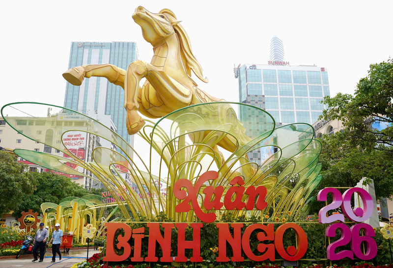 Tham quan Đường hoa Nguyễn Huệ Tết Bính Ngọ 2026 chi tiết 3