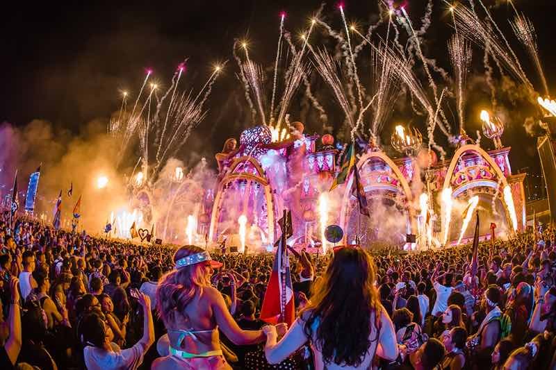 Electric Daisy Carnival Las Vegas: Lịch sử, sân khấu và cẩm nang khám phá 5
